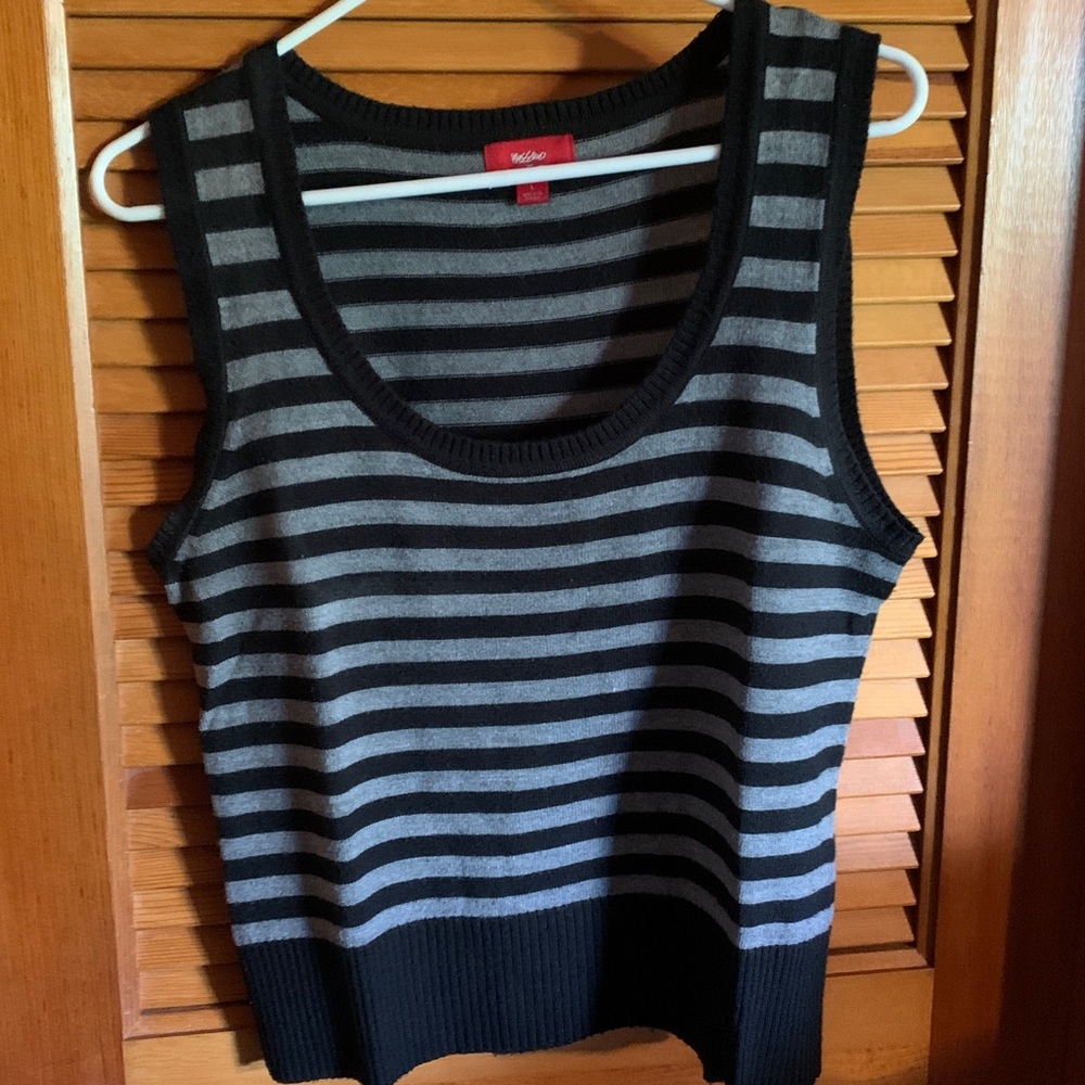 Massimo Sweater tank top in Black and Gray